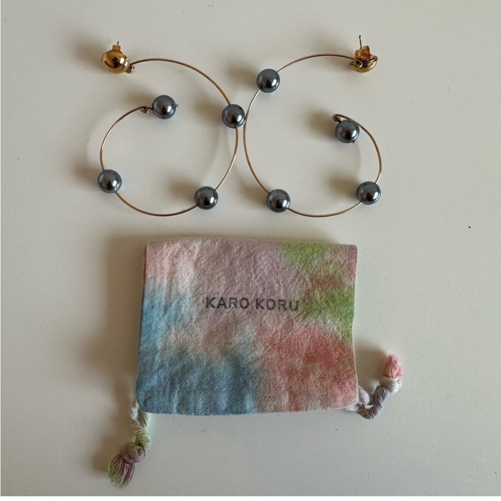 Karo Koru Earrings View 4